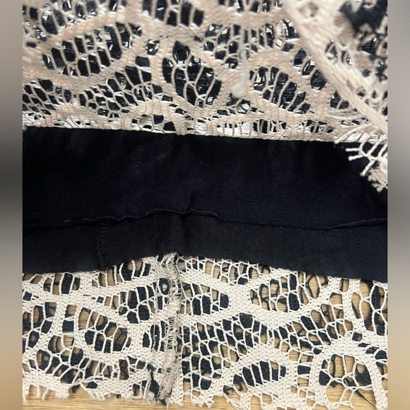 Weston Wear for Anthropologie Black Cream Layered Lace Back Zip Pencil Skirt XS - Picture 3 of 13